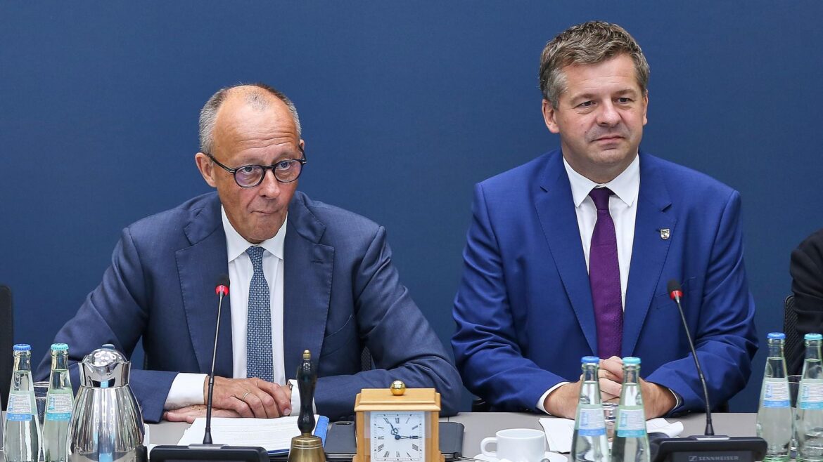 Politische Nachbeben – Bundeskanzler Merz reagiert auf Wahldebakel